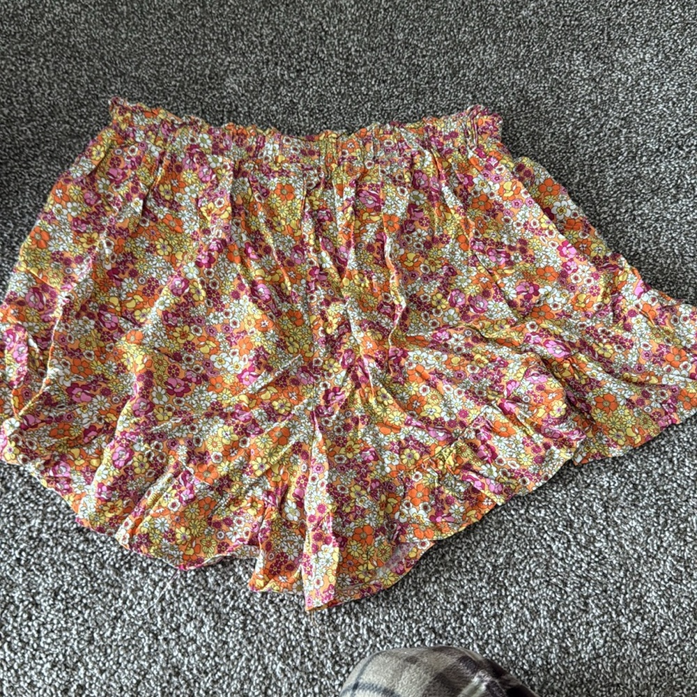 Wild Fable Shorts - Picture 3 of 3